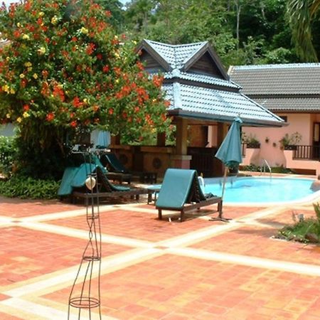 Baan Nern Sai Resort Phuket Ngoại thất bức ảnh